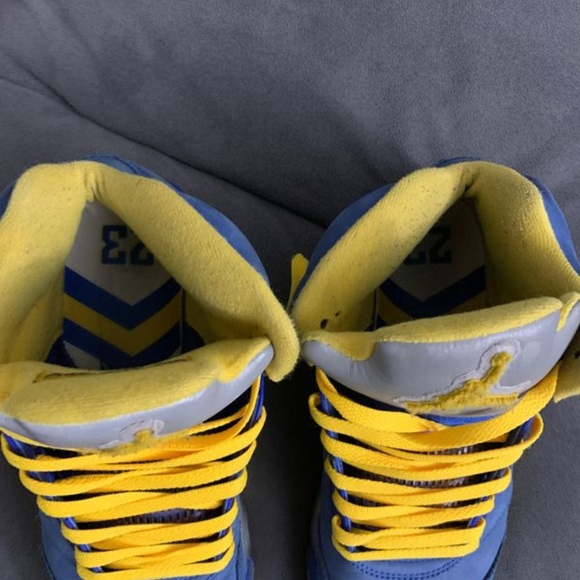 Jordan Retro 5 Laney Men's - Picture 3 of 8
